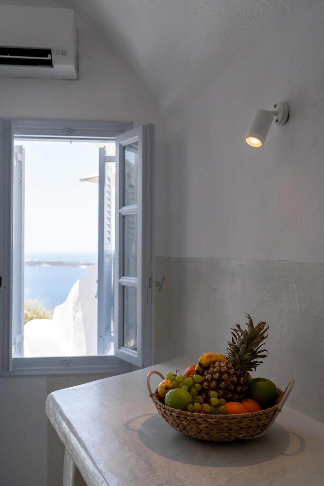Vogue Suites Oia  Ngoại thất bức ảnh